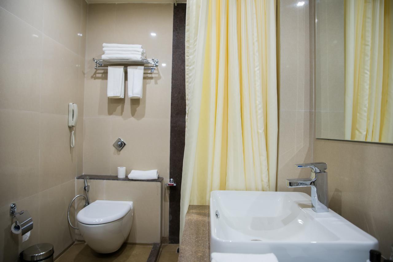 Hotel Grand Rio Nashik Extérieur photo